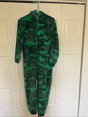 Cozy Green Camo Kids One-Piece Footie with Hood